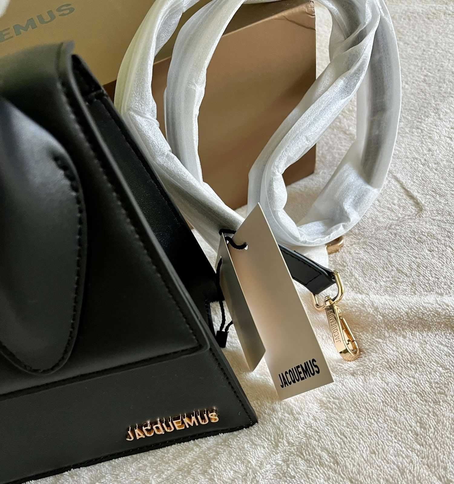 Дамска чанта JACQUEMUS