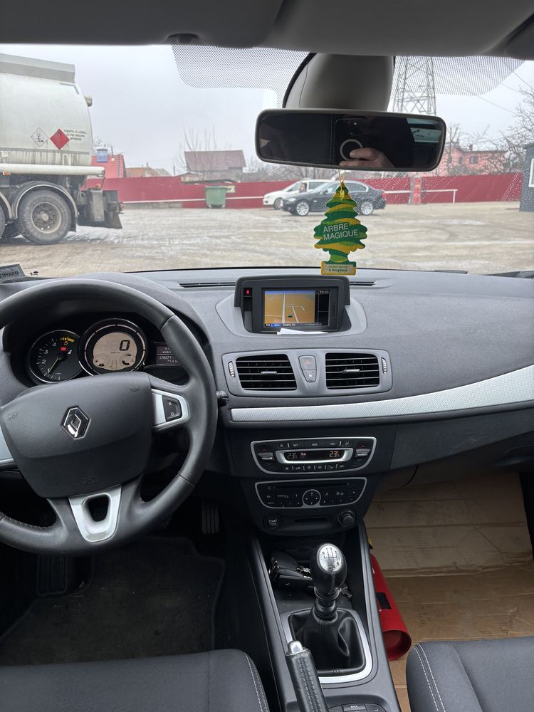 Renault  megane 2012