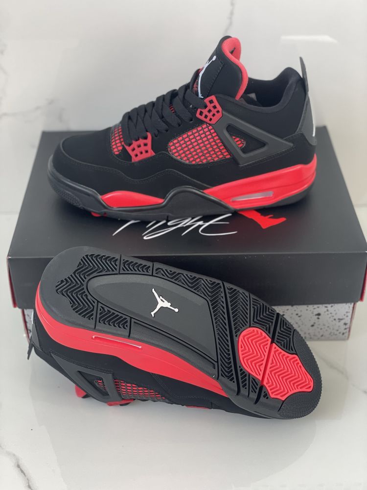 Air Jordan 4 Retro Red Thunder Black