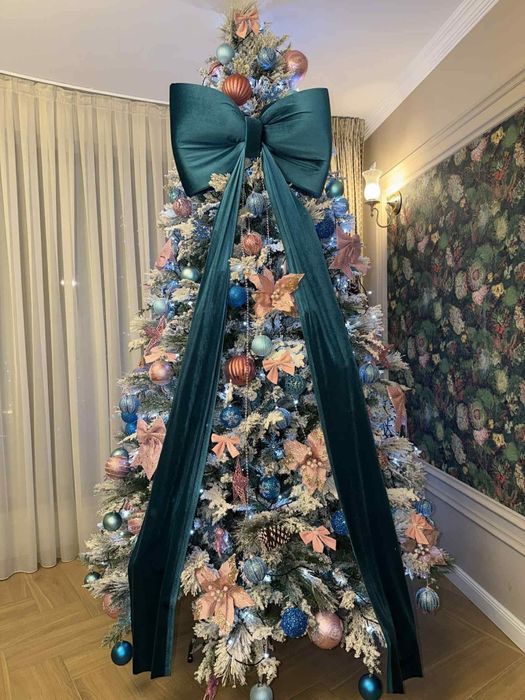 Funde gigant pe comanda