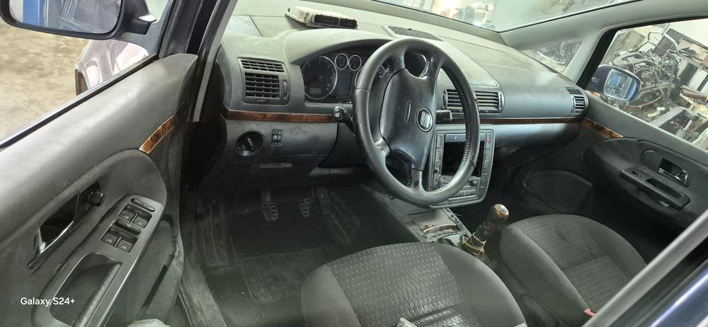 Dezmembram Seat Alhambra 1.9TDI AUY 116 cp