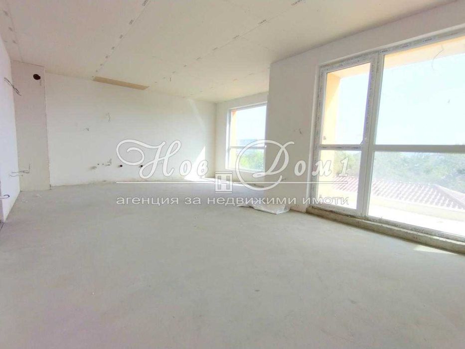 Продава се Тристаен апартамент в Варна, Левски - 110 кв.м за 1227 €/кв.м - Снимка #1