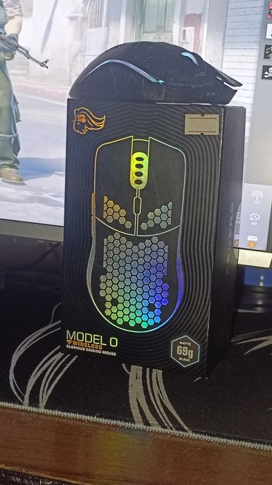 Игровая беспроводная мышь glorious model 0