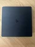 Playstation4 500gb in stare foarte buna + o maneta + jocuri