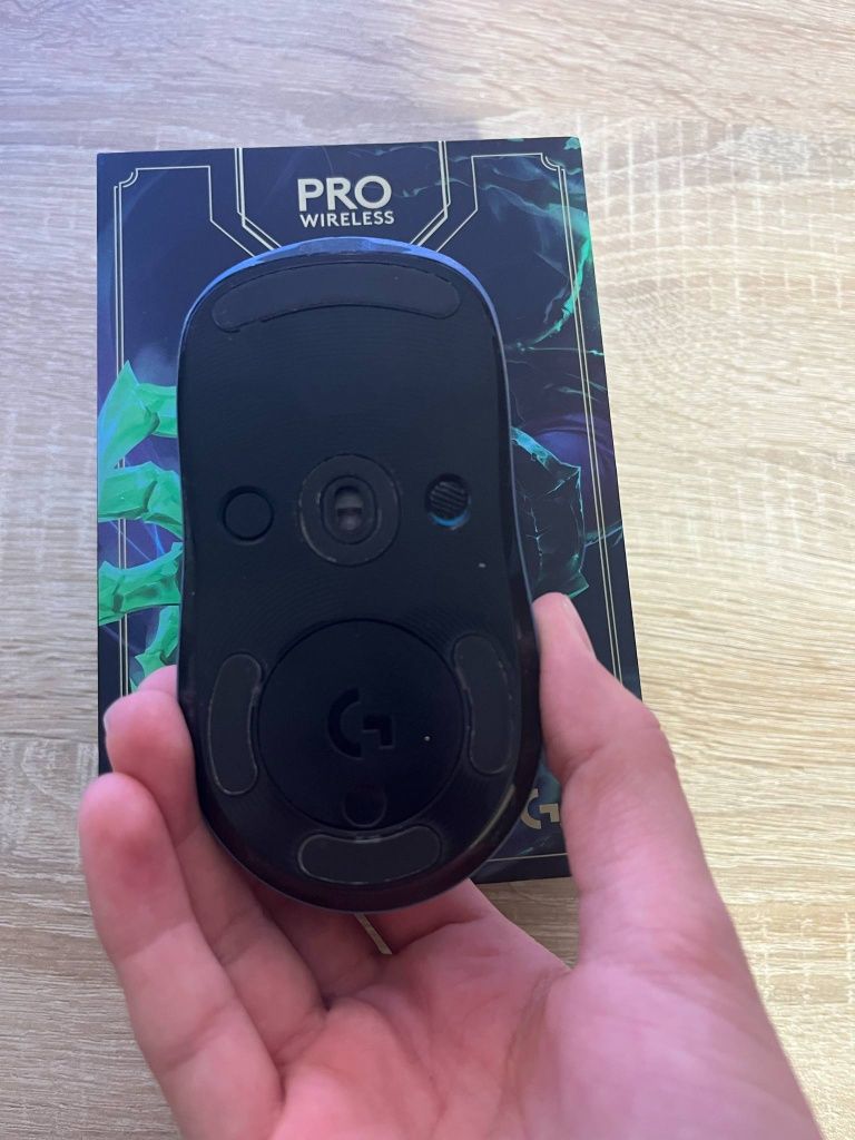 Мишка logitech g pro wireless league of legends edition