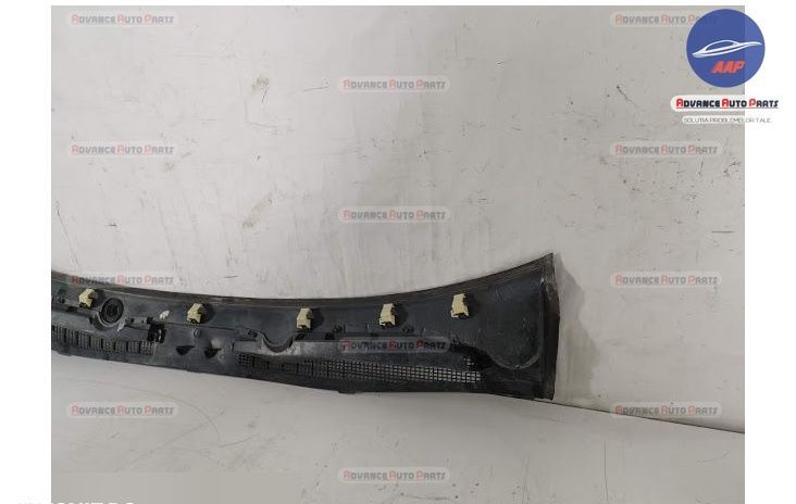 Рено Меган 3 / Renault Megane 3 [ - ] Оригинална чистачка решетка