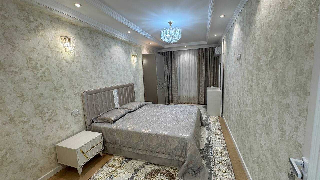 ;Чиланзар‼️2ком квартира  TashkentСity метро на против Hilton Срочно