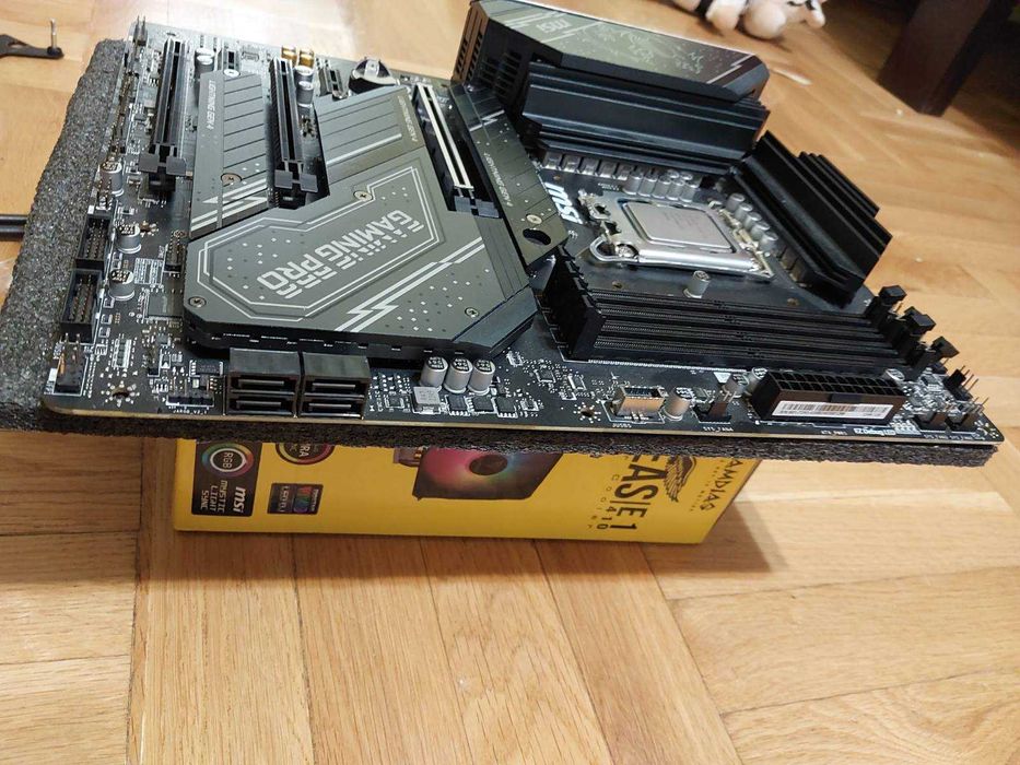 Intel Core i7 14700 + MSI Z790 Gaming Pro Wi-Fi DDR5