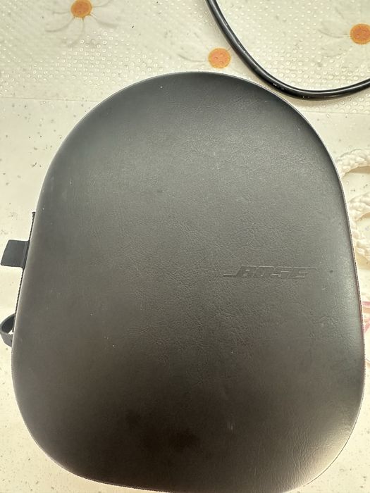 Bose слушалки 700