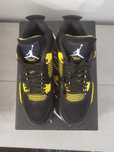 Jordan Retro 4 Thunder