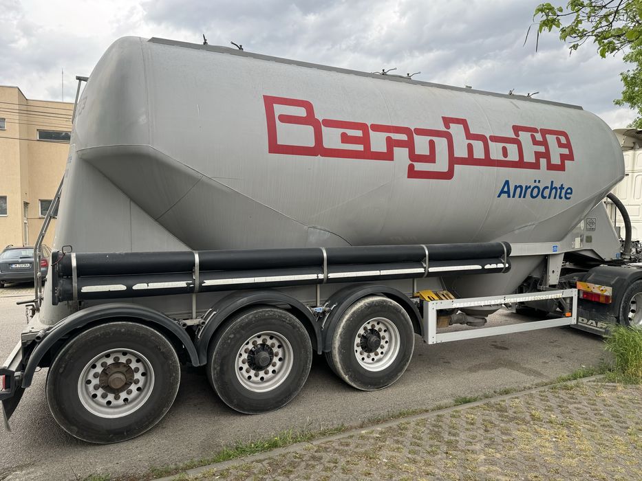 Cimentruck Feldbinder