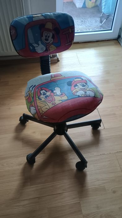 Vând scaun birou pentru copii