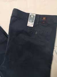 Pantaloni bărbați marime 3 XL