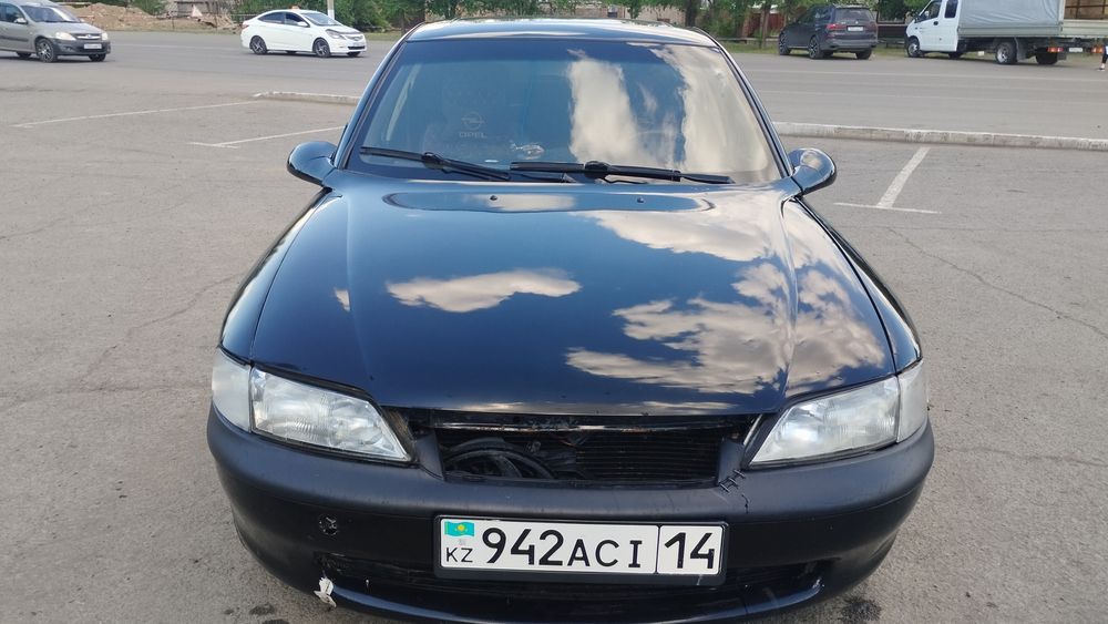 Продам авто Опель вектра б
