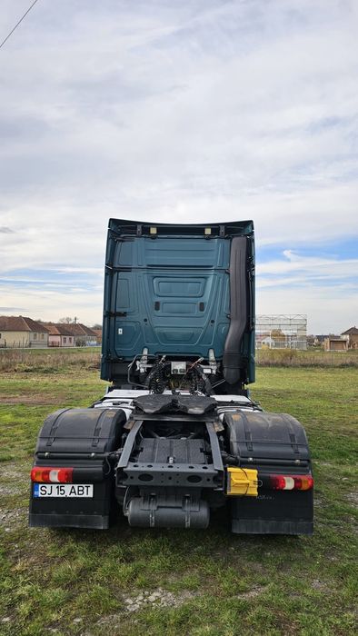 De vănzare Mercedes-Benz Actros
