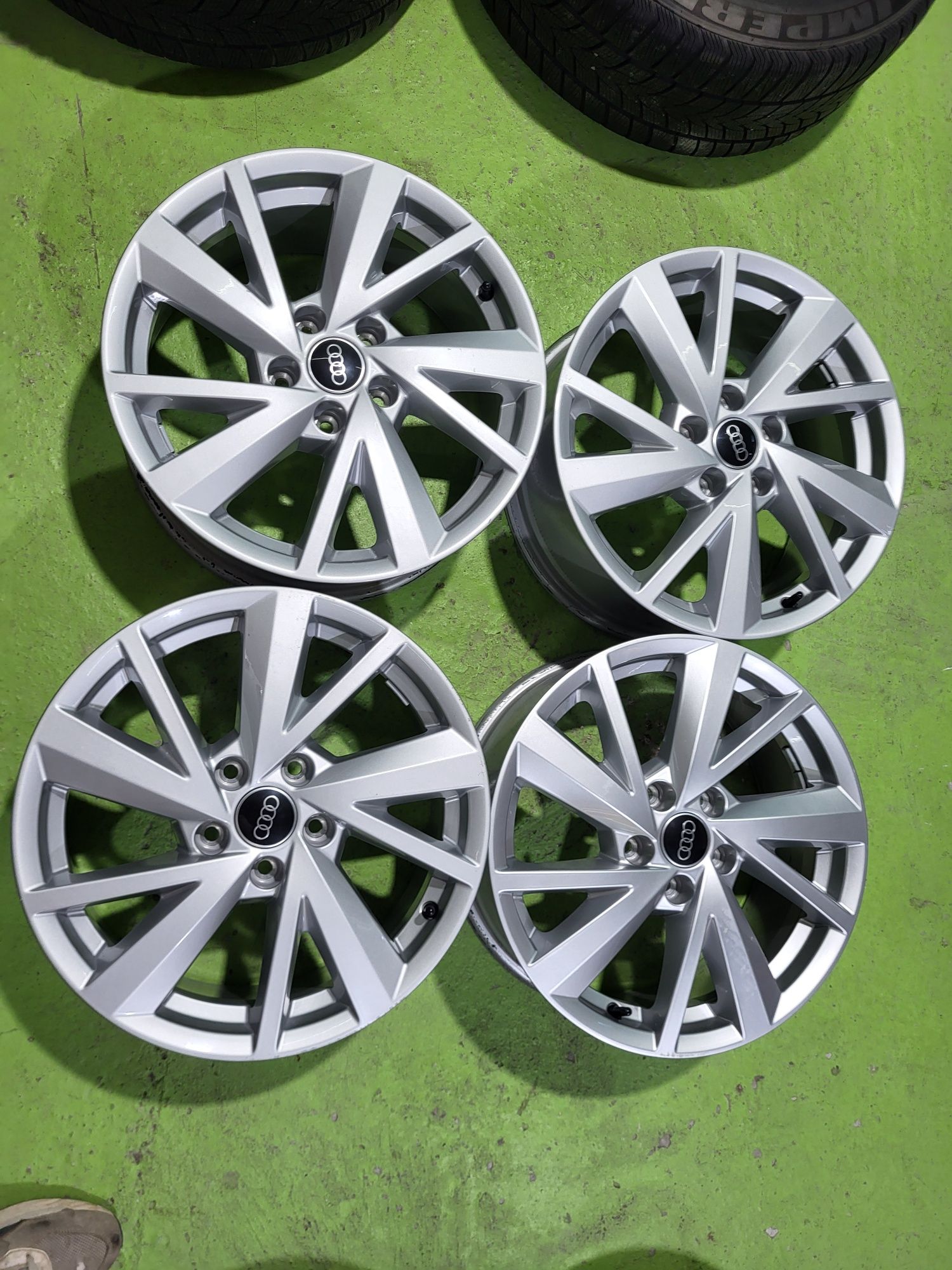 17 5x112 Audi Vw Skoda лети джанти 5х112