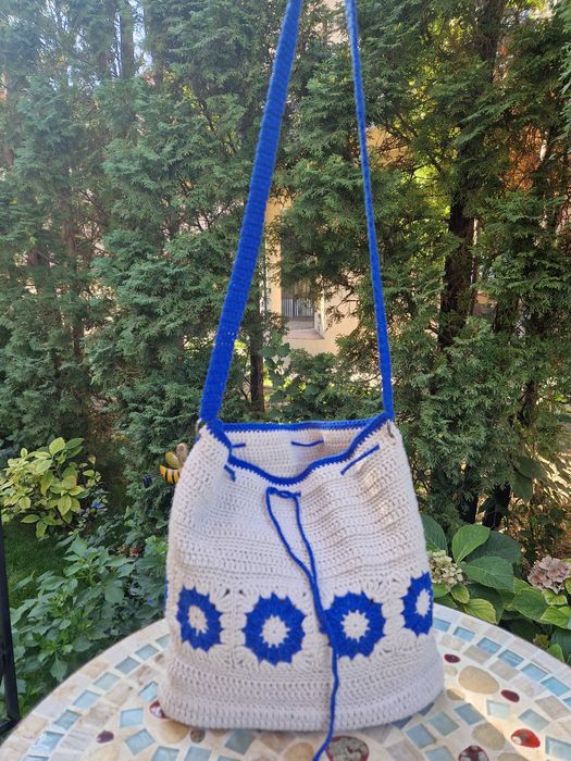 Geanta de umar crosetata manual