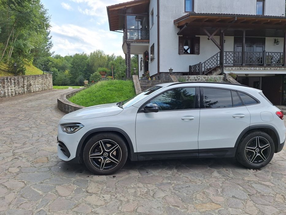Mercedes Benz GLA 220 D 4MATIC AMG