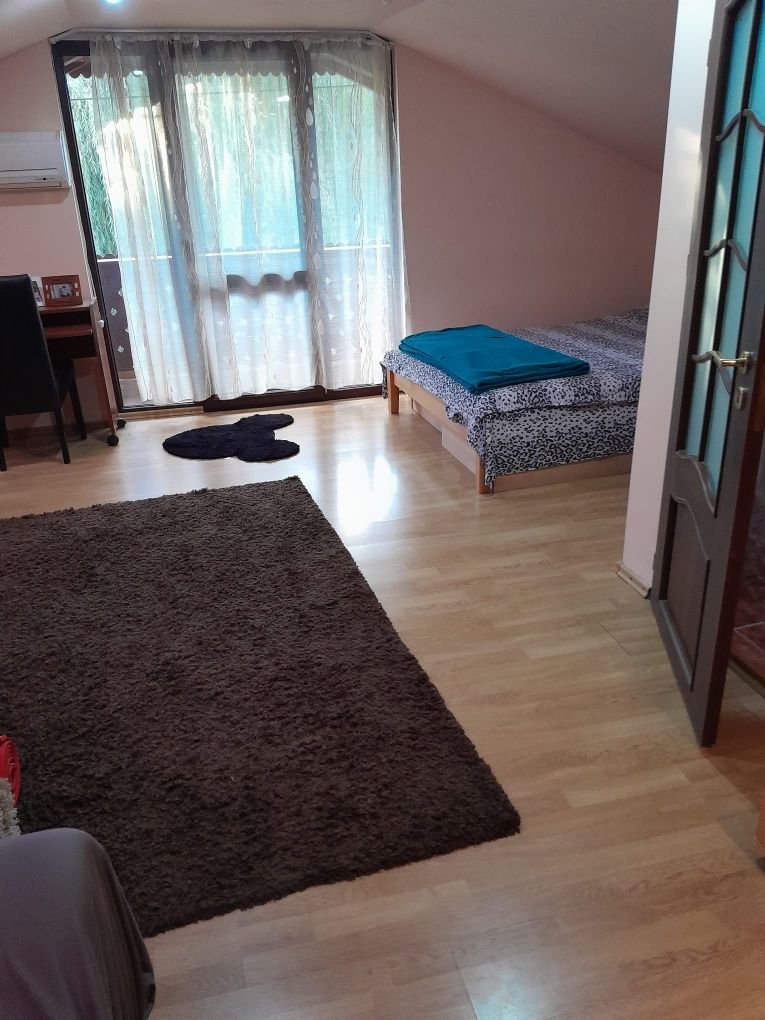 Casa zona centrala sau schimb cu apartament