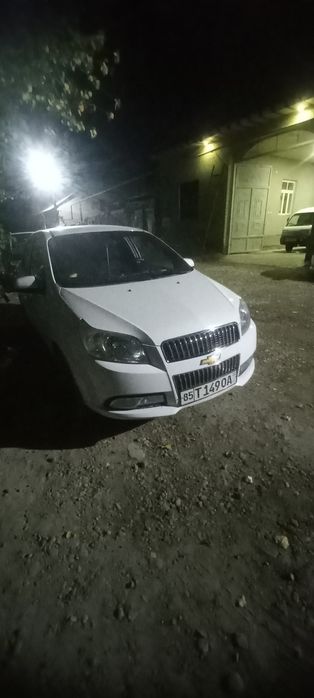 Некся 3 сотилади тезва арзон нархлада