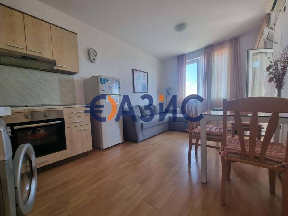 Продава се Тристаен апартамент в к.к. Слънчев бряг - 78 кв.м за 770 €/кв.м - Снимка #2