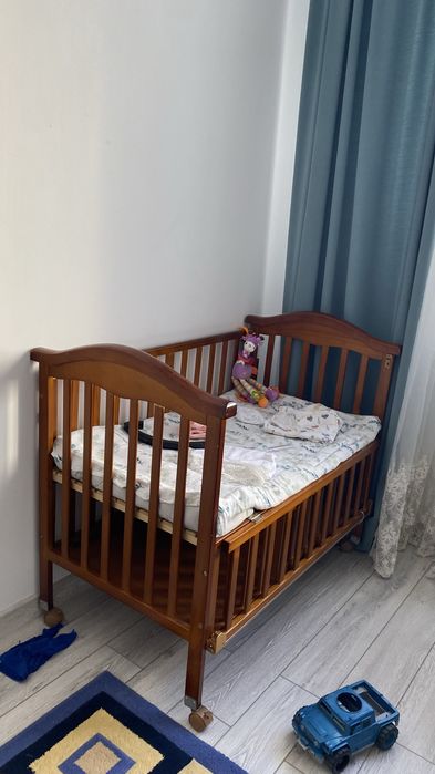 Манеж с люлкай парта