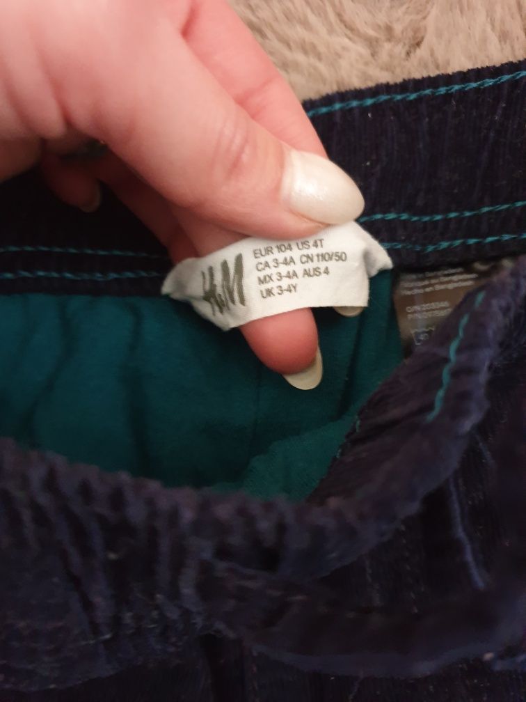 Комплект Нови  джинси и блуза H&M 98/104
