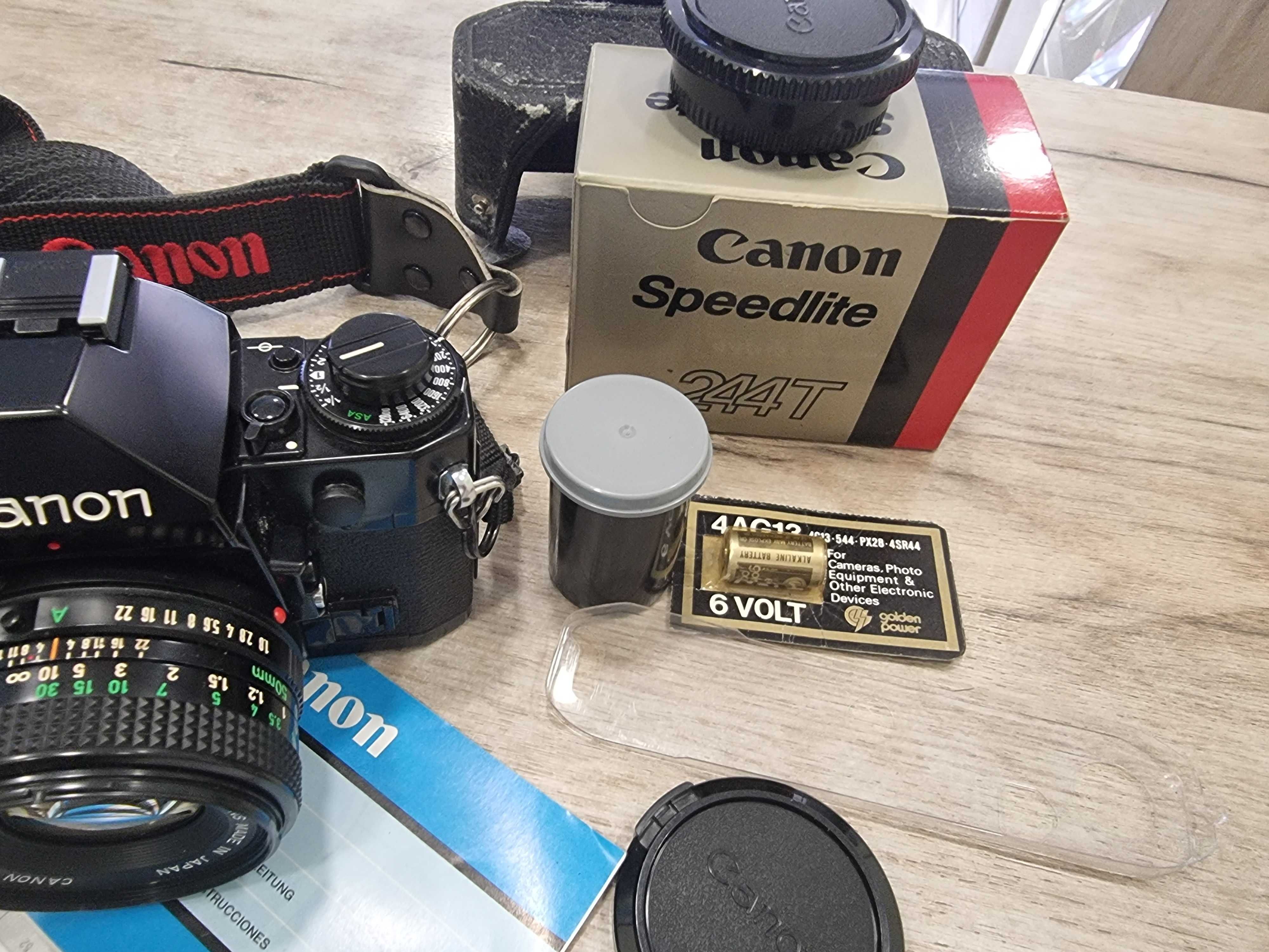 Лентов фотоапарат Canon A-1 A1 35mm Japan