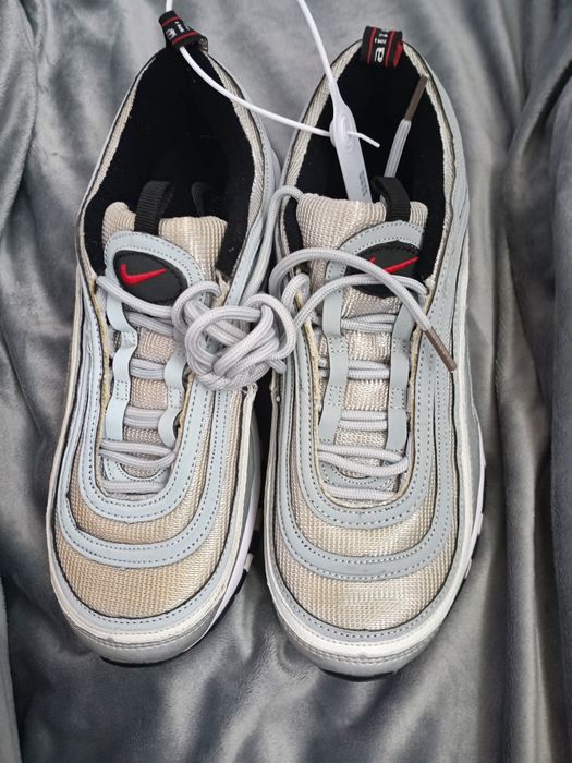 Спортни маратонки