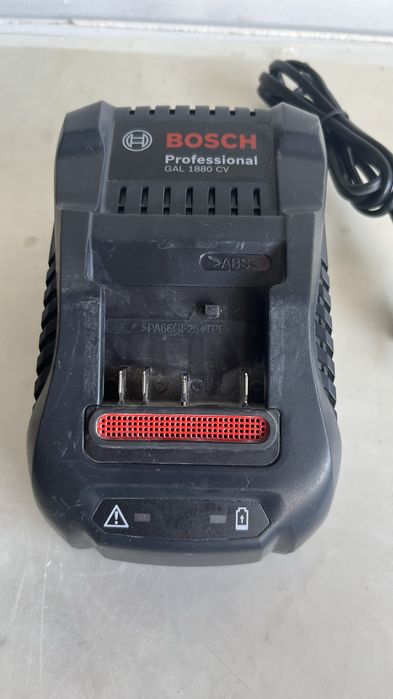 Incarcator Bosch GAL 1880 , 18 volti li-ion , profesional, Defect