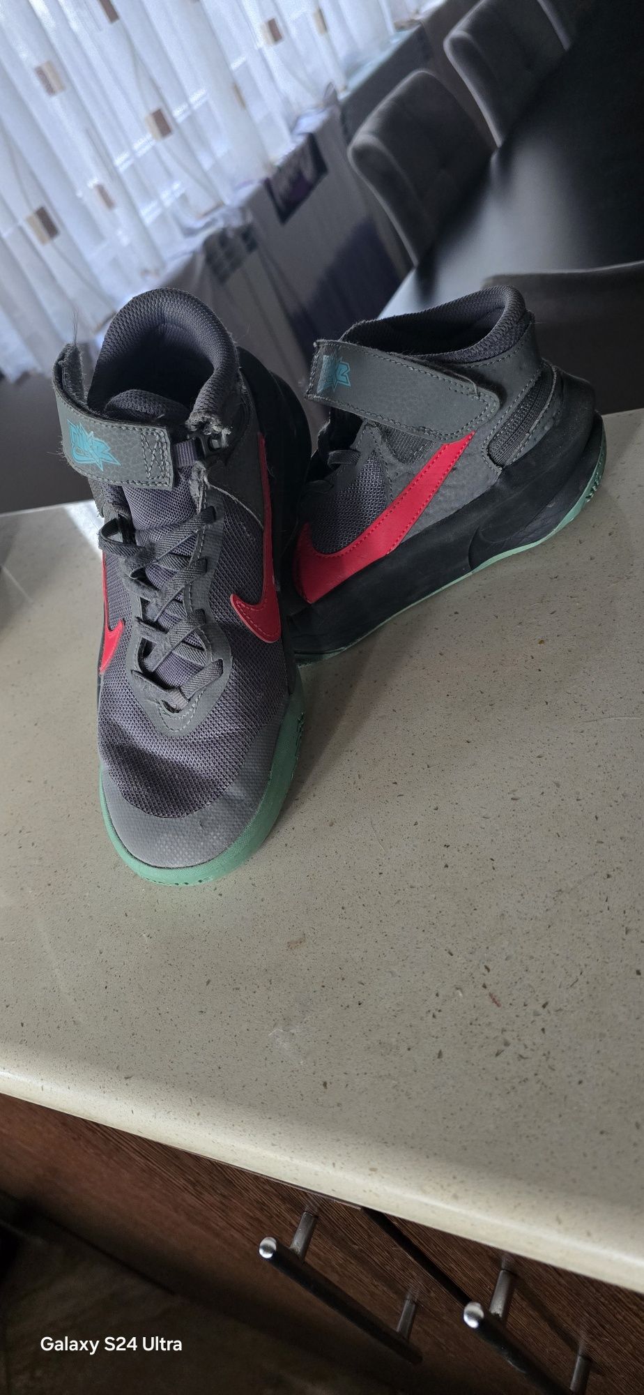 Оригинални детски маратонки Nike