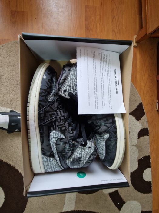 Jordan 1 rebellionaire 40,5