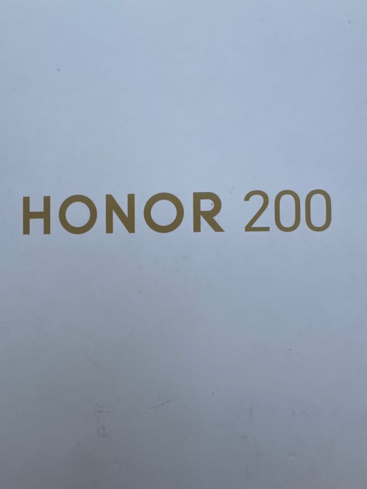 Телефон нав honor 200 lite