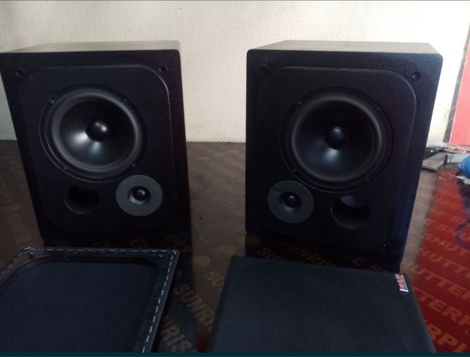 Eastern Acoustic works-made in USA перфектни дискотечни колони заведен