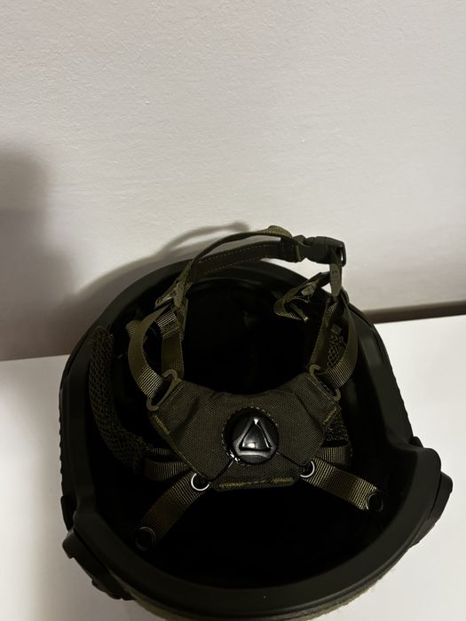 Vand casca de kevlar