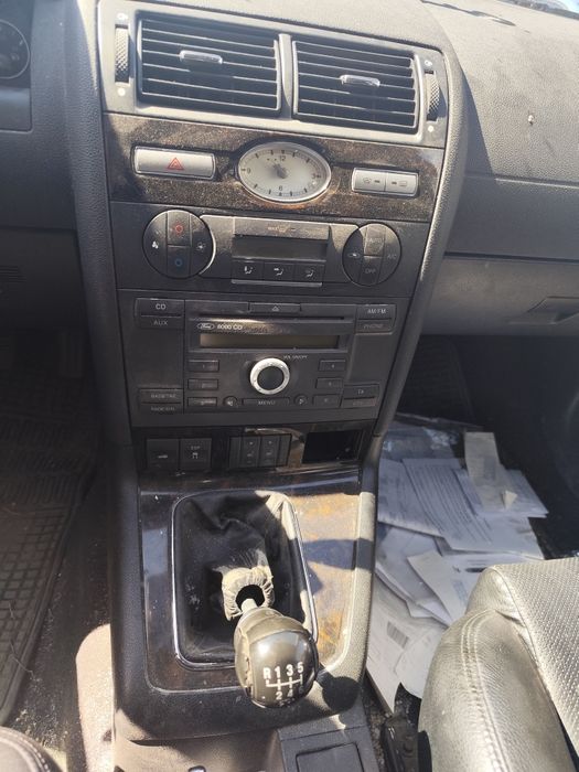 Piese de Ford Mondeo mk3 break din 2004 diesel 2.0 tdci cu 131 cp .