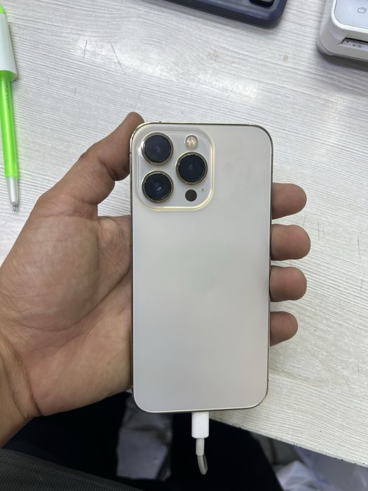Iphone 13 pro 128gb gold!