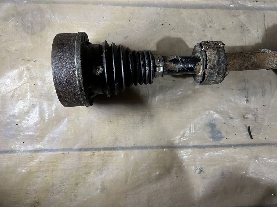 Planetara stanga pt passat b6 1.9 105cp bls 5 trepte manual