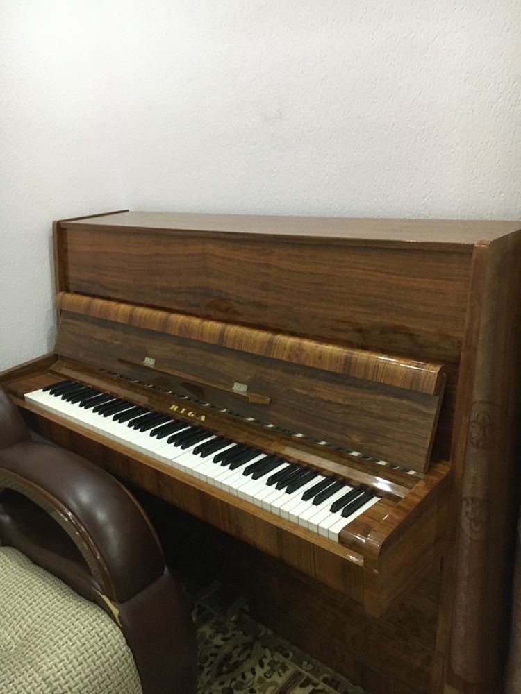 Фортепиано  рига