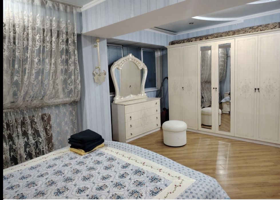 Arenda Навоий куча  метро Алай бозор Йигитларга