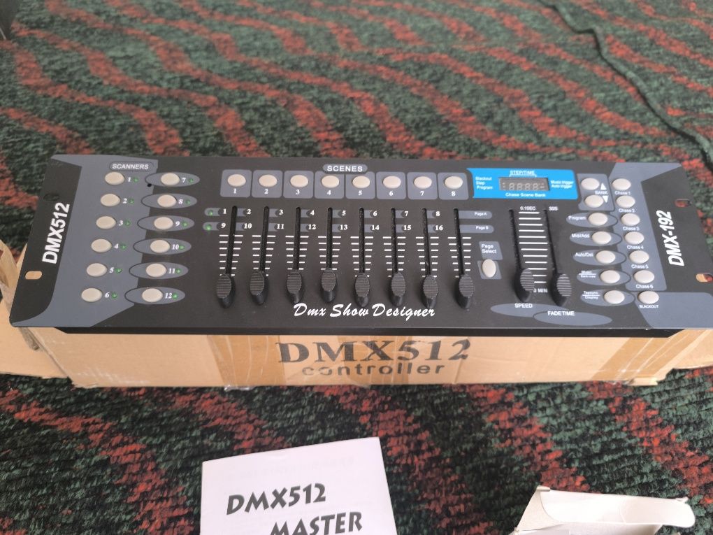 Продаю пульт для освещения DMX 512 channal