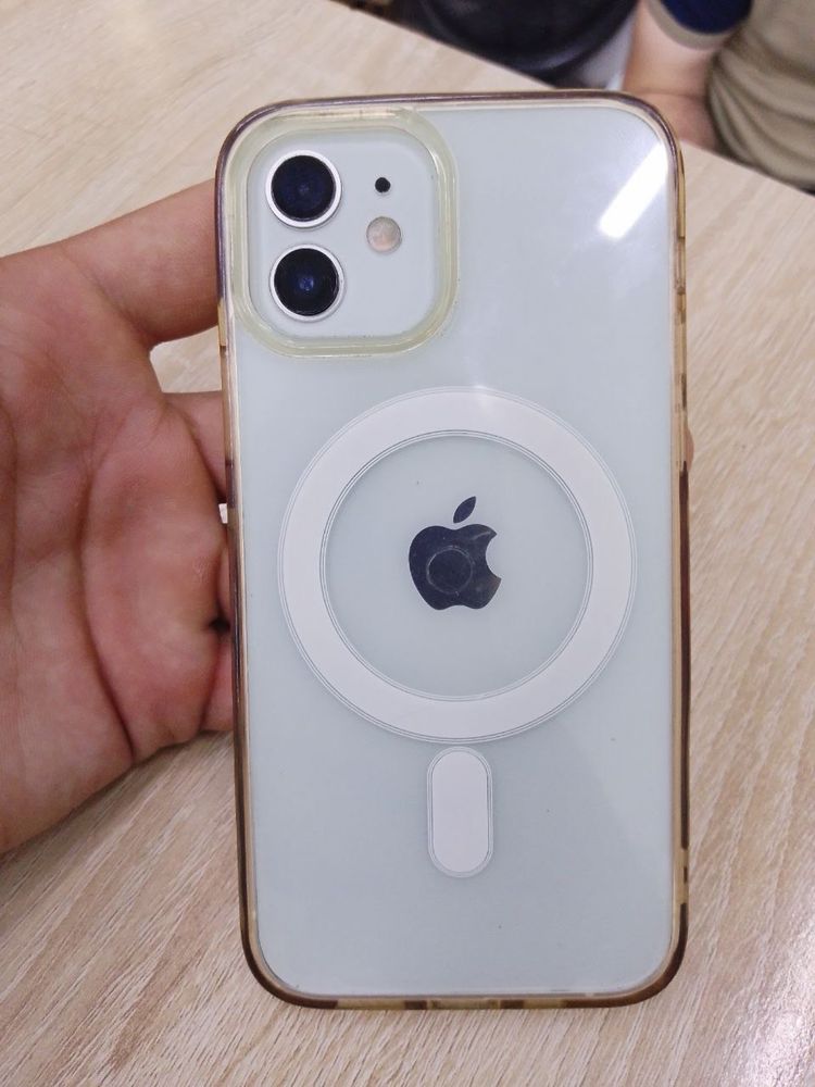 Iphone 12 sotiladi