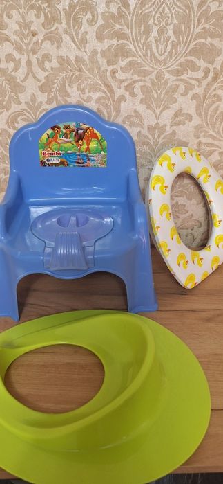 Горшок детский и 2 накладки на унитаз