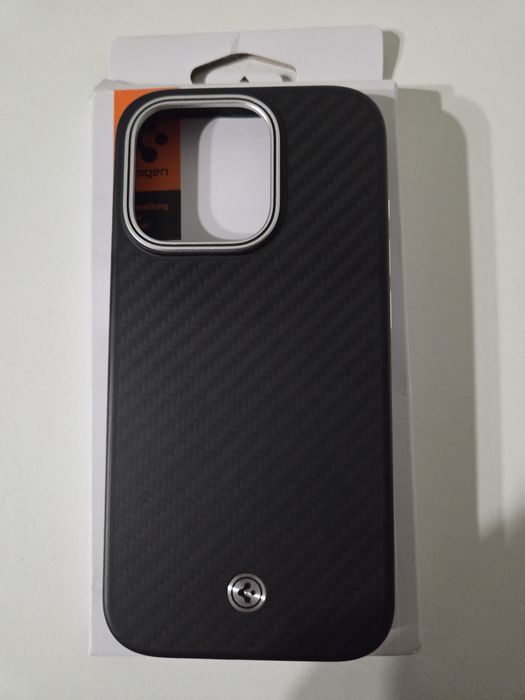 iPhone 15 Pro кейсове