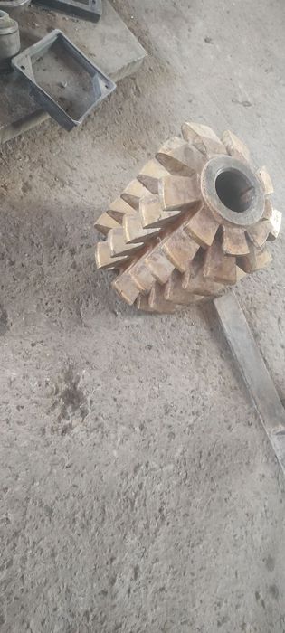 CHeryashni freza model 18