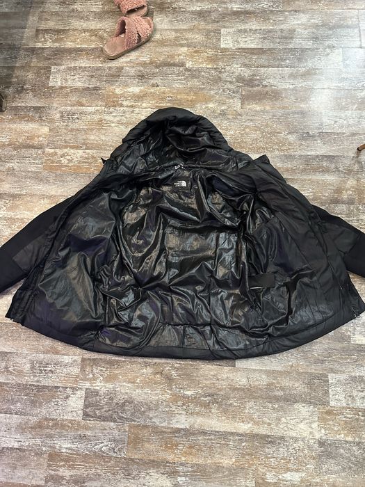 Яке the north face L размер