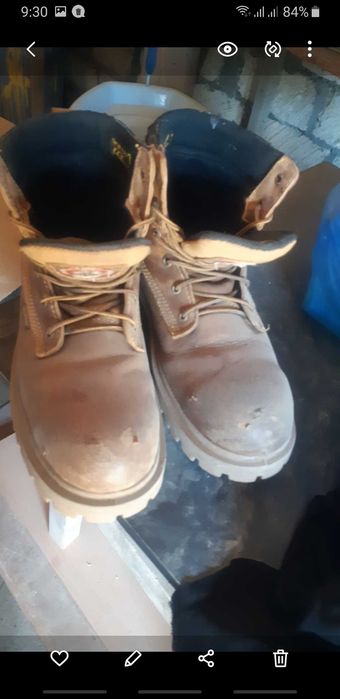 Тшо ботинка. Бу.