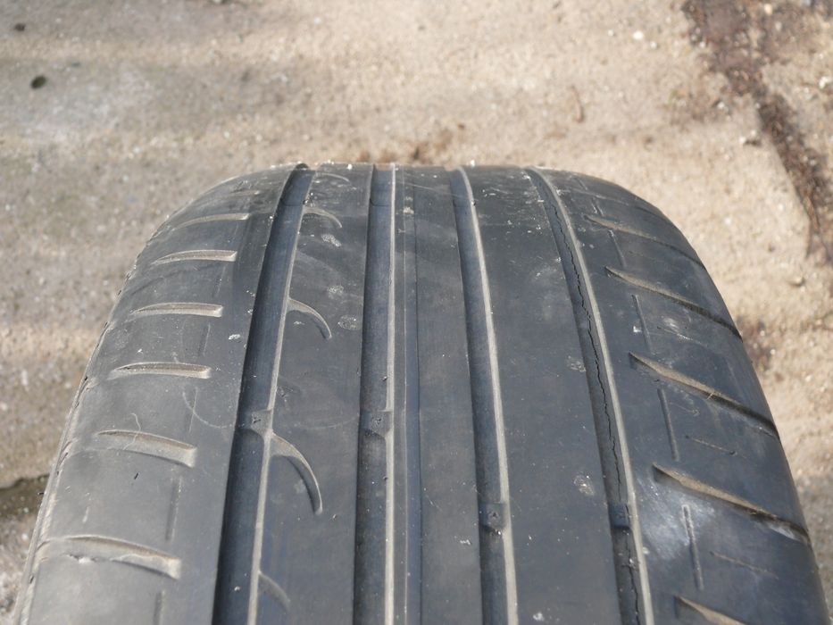 Anvelopă de iarnă marca ”Kumho”, cu dimensiunea 185/55R15