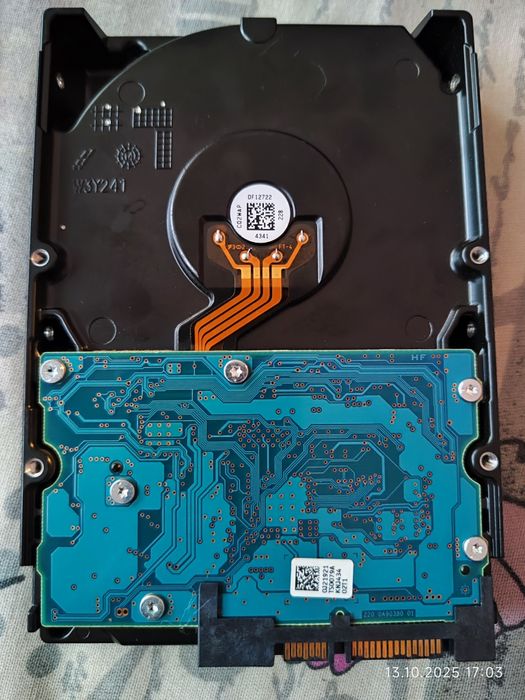 Хард диск 3ТB Toshiba DT01ACA300