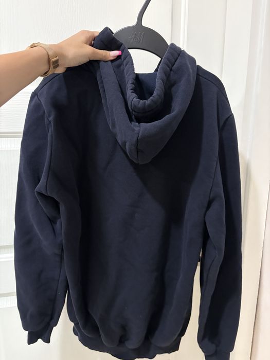 Тъмно синя горница